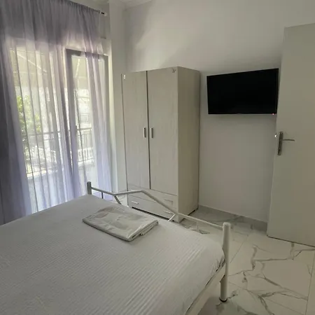 Antonis Apartment Paralia Dionysiou Room photo