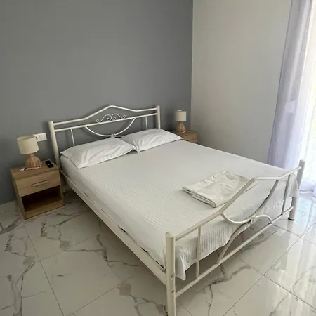 Antonis Apartment Paralia Dionysiou Room photo